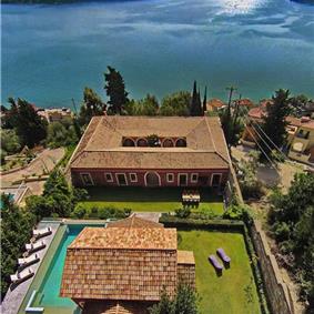 5 bedroom villa with infinity pool on Lefkada, sleeps up to 14